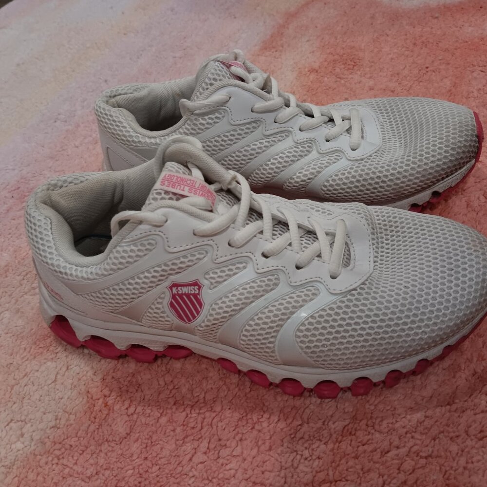 White & pink K Swiss Tubes / woman size 9.5 - Picture 2 of 5